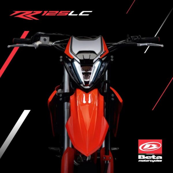 BROCHURE RR 4T 125 LC 2021
